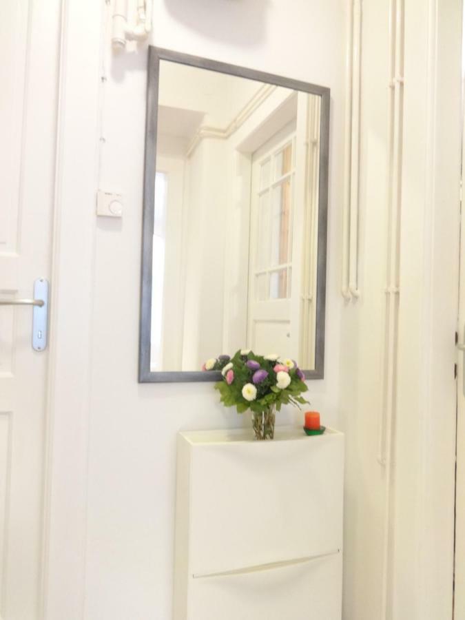 Apartment Maya'S Загреб Екстериор снимка